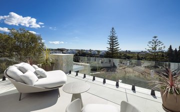 Property slide 18