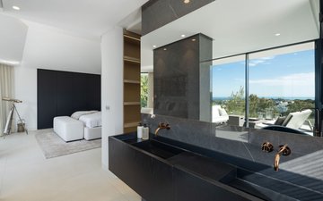Property slide 19