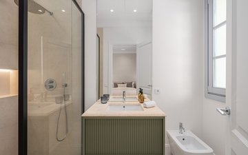 Property slide 31