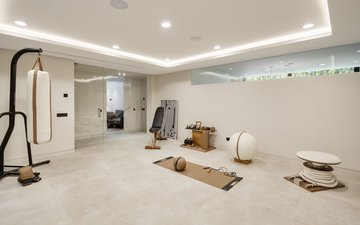 Property slide 25