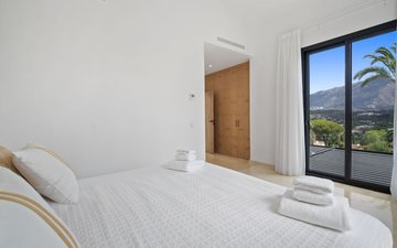 Property slide 14