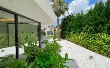 Property slide 26