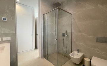 Property slide 50