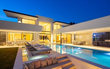 Property slide 25