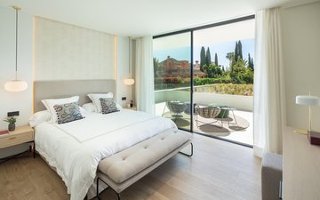 Property slide 17