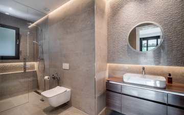 Property slide 25