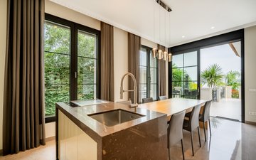 Property slide 10
