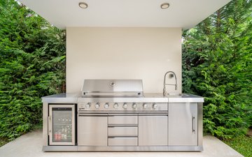 Property slide 20