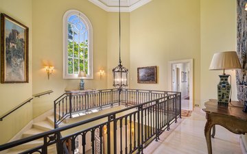 Property slide 19