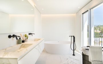 Property slide 21