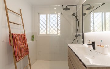 Property slide 19