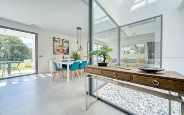 Property slide 14
