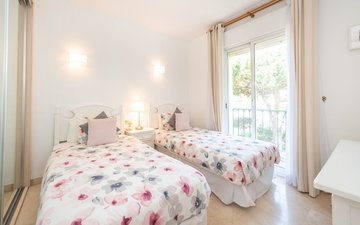 Property slide 21