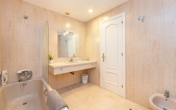 Property slide 17
