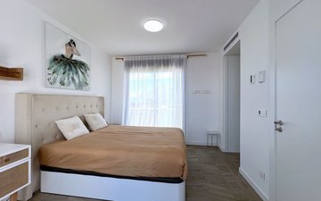 Property slide 14