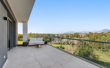 Property slide 21