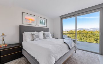 Property slide 19