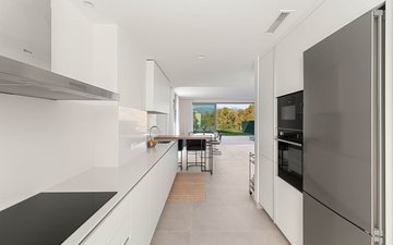 Property slide 14