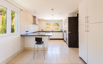 Property slide 8