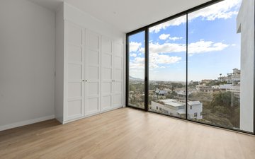 Property slide 22