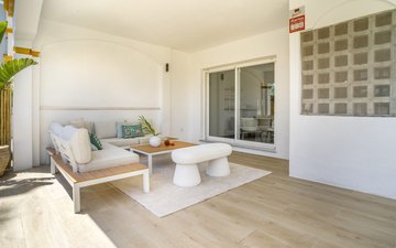 Property slide 25