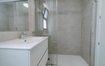Property slide 20
