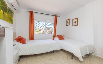 Property slide 25
