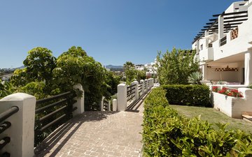 Property slide 14