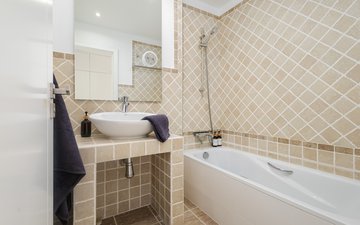 Property slide 10