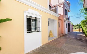 Property slide 20
