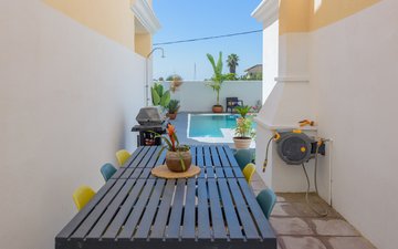 Property slide 42