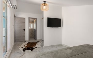 Property slide 30