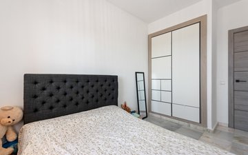 Property slide 28