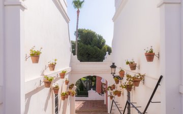 Property slide 19