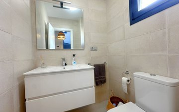 Property slide 21
