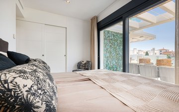 Property slide 19