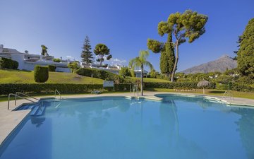 Property slide 24