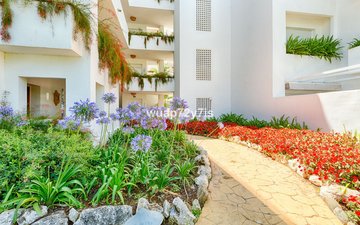 Property slide 23
