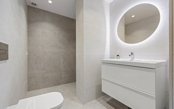Property slide 18