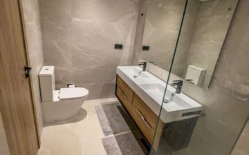 Property slide 18