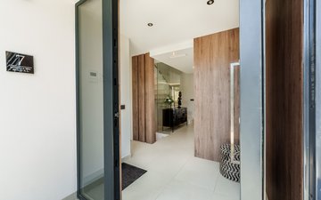 Property slide 22