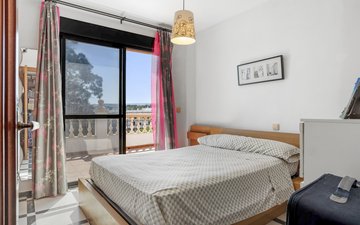 Property slide 31