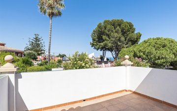 Property slide 14