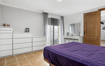 Property slide 28