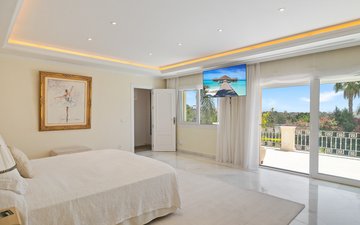 Property slide 35