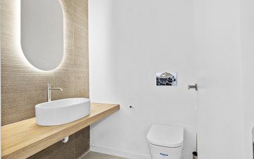 Property slide 40