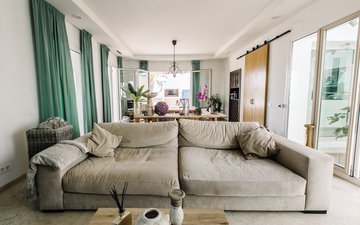 Property slide 17