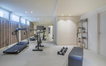 Property slide 44