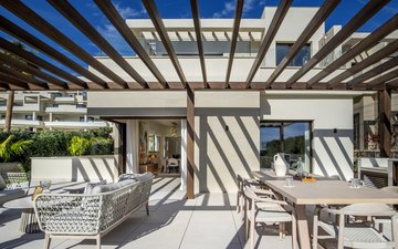 Property slide 10