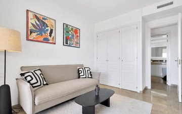 Property slide 25